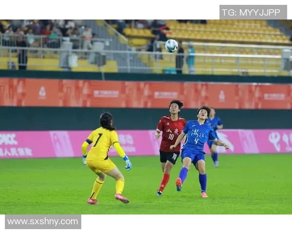 青少年中国足球比赛直播全程回顾与精彩瞬间分享